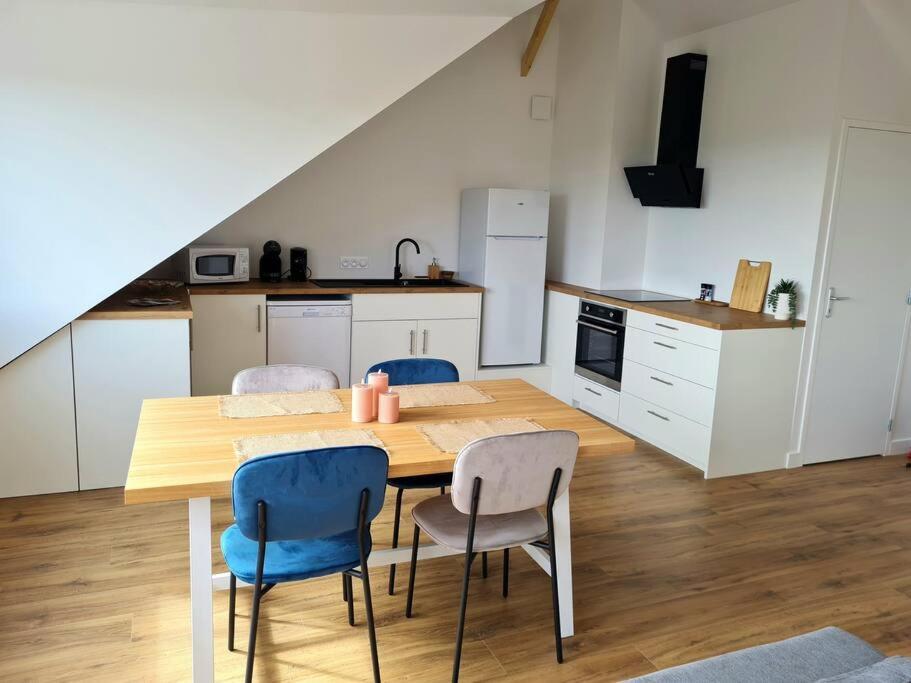 Appartement Avec Vue Фужер Екстер'єр фото